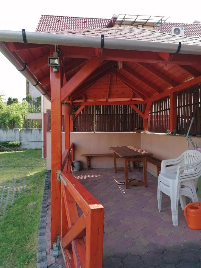 Zita Apartman Eger Luaran gambar